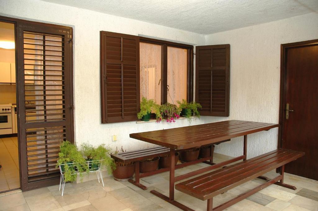 Apartments Jurina Krk Town Room photo